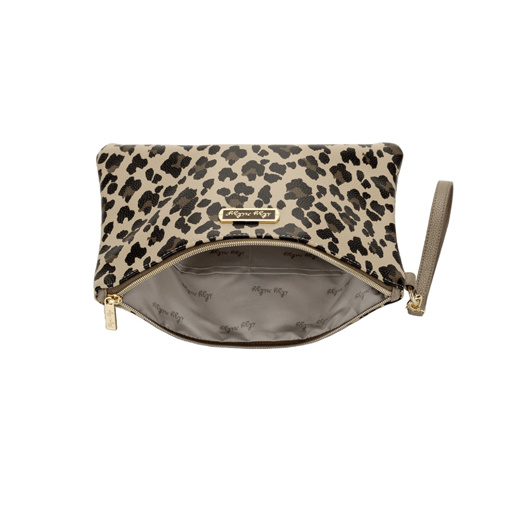 Boss Changing Clutch™ With Portable Changing Pad - Image 10