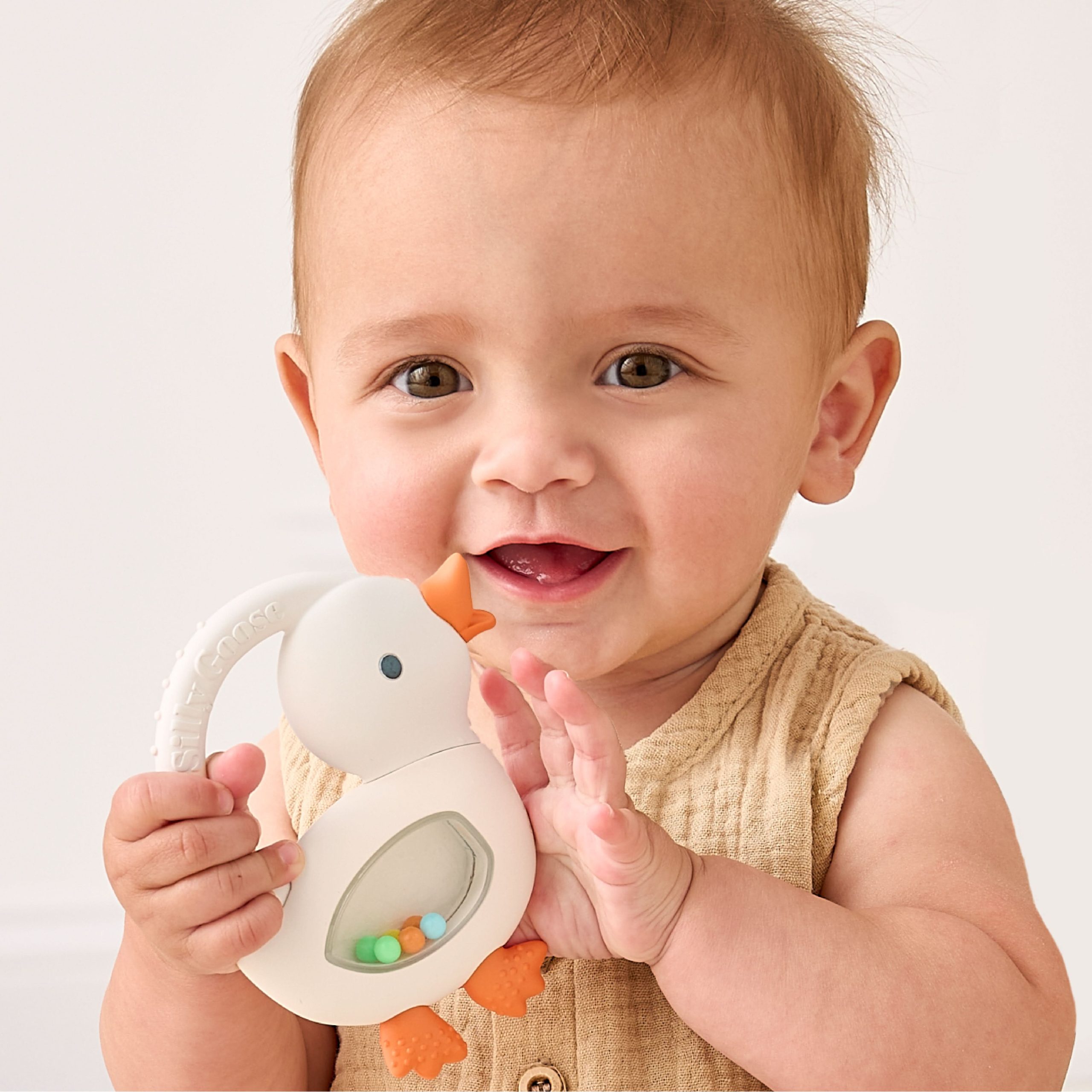 Bitzy Shake™ Rattle and Teether - Image 2