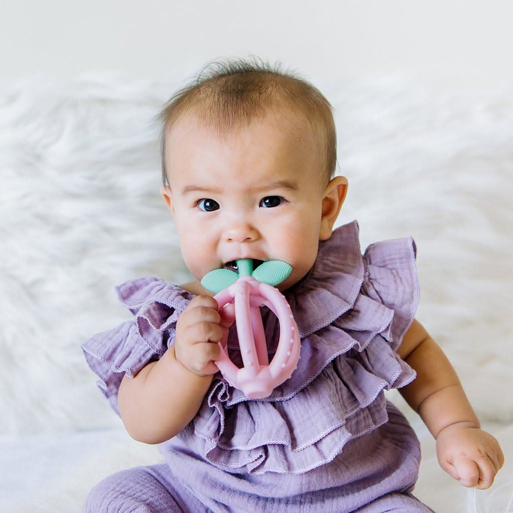 Bitzy Biter™ Teething Ball & Training Toothbrush - Image 7