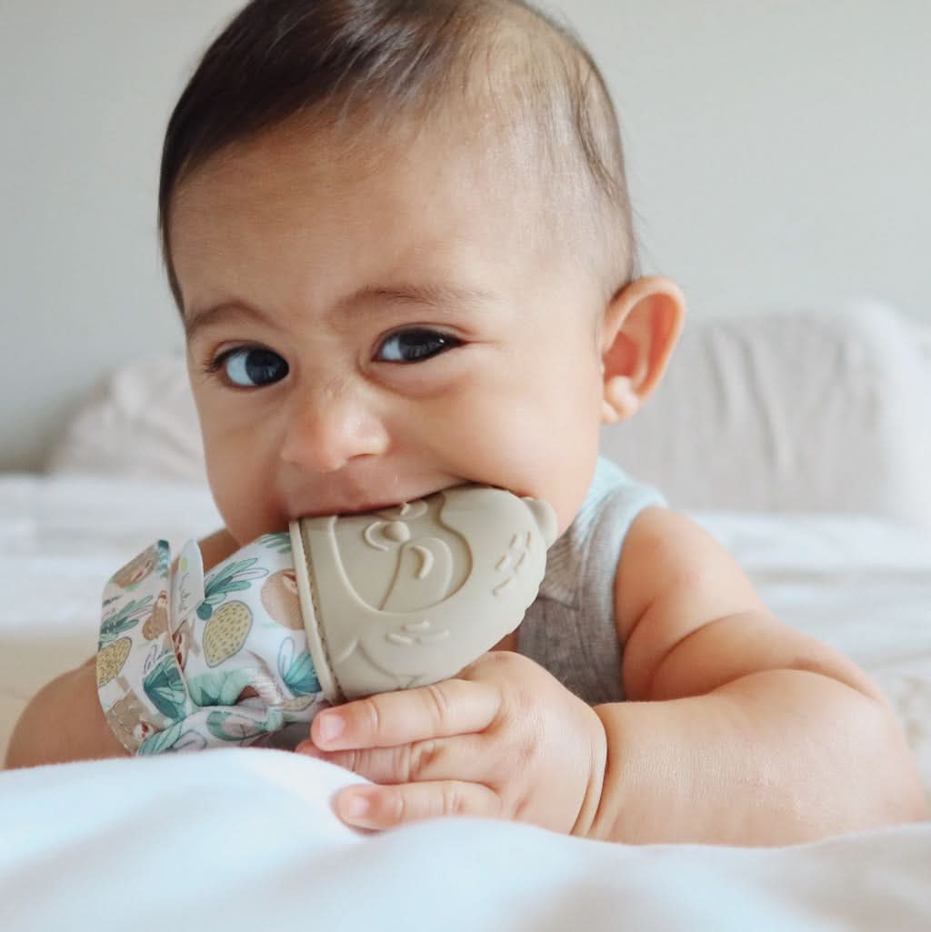 Itzy Mitt® Teething Mittens - Image 22